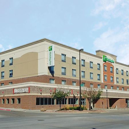Holiday Inn Omaha Downtown - Waterpark By Ihg Exterior foto