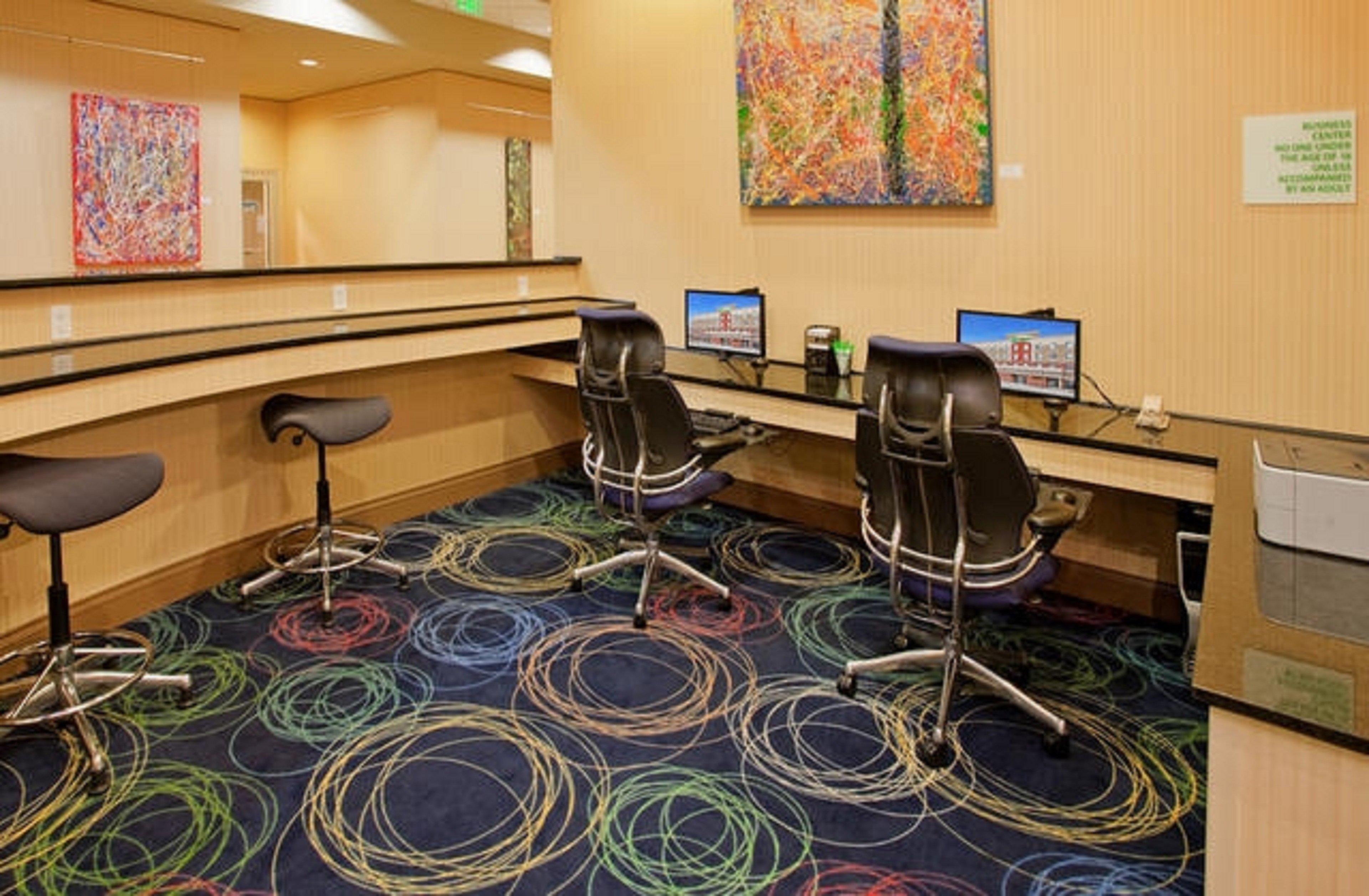 Holiday Inn Omaha Downtown - Waterpark By Ihg Exterior foto