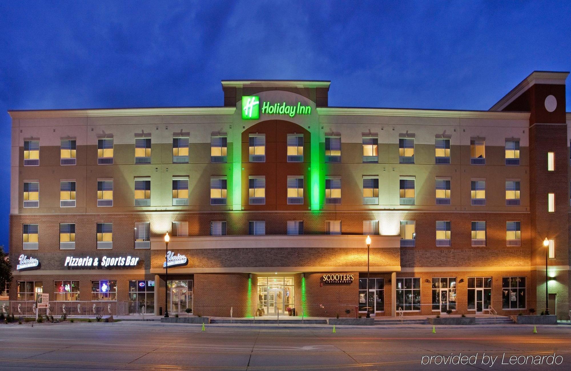 Holiday Inn Omaha Downtown - Waterpark By Ihg Exterior foto